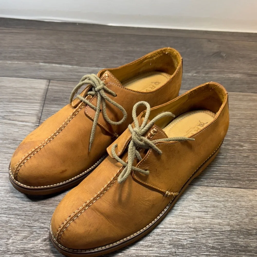 Orvis Tan Leather Men's Oxfords size 11.5 (s259)